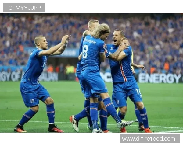 荷兰与英格兰友谊赛精彩对决展现足球魅力与团队精神